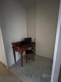 Scrittoio/ scrivania legno arte povera e sedia