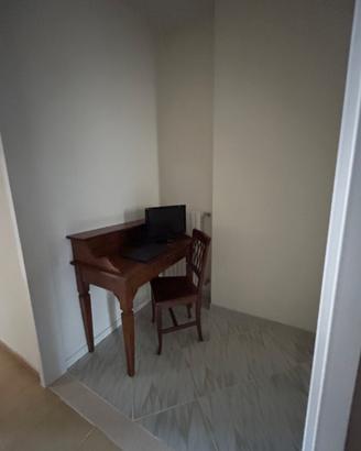 Scrittoio/ scrivania legno arte povera e sedia