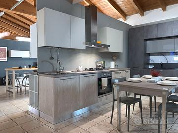 Cucine "Tablet" Creo Kitchens con maniglia