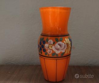 Vaso con Decorazioni floreali
