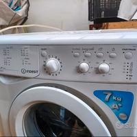 Lavatrice indesit 7 Kg A+ IWC71051 ricambi