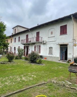 CASA SEMINDIPENDENTE A ROCCA D'ARAZZO