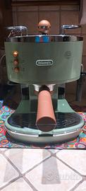 macchina per caffè espresso e cappuccino DELONGHI 