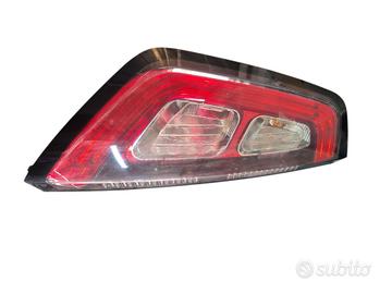 STOP FANALE POSTERIORE SINISTRO FIAT Punto EVO (09