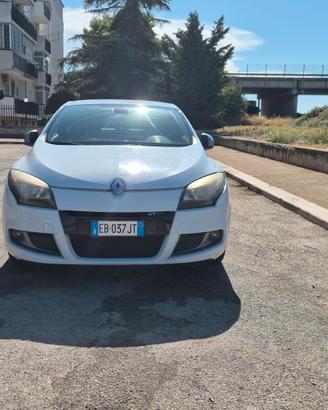 Megane III 2010 Coupe 1.5 dci

