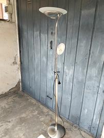 lampada a pedana 