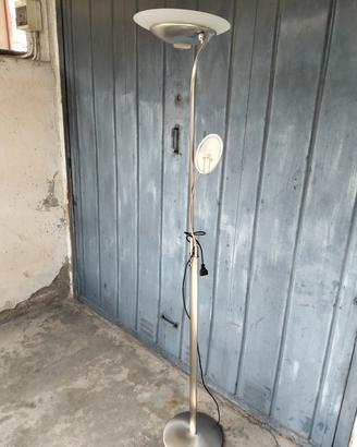 lampada a pedana 