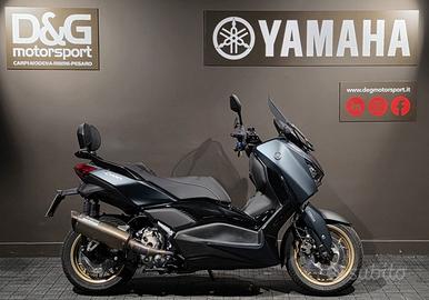 Yamaha X-Max 300 Tech Max
