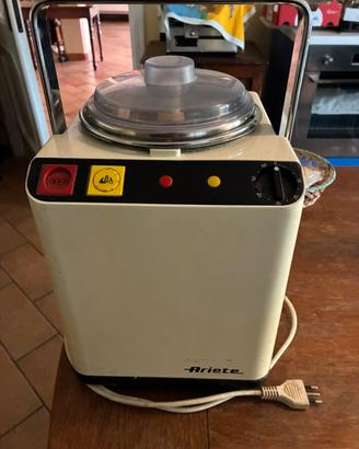 Gelatiera Ariete autorefrigerante con compressore
