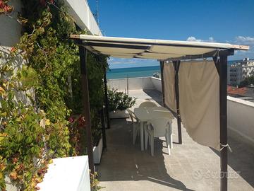 Rimini Miramare Attico vista mare Agosto 2025