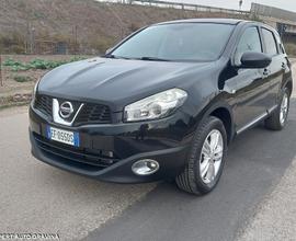 NISSAN QASHQAI 2.0cc 150cv 4X4 FULL OPTIONAL