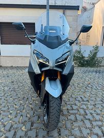 Tmax 560