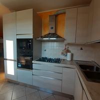 CUCINA con elettrodomestici