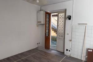 SUL LAGO MAGGIORE CASA  DA RISTRUTTURARE