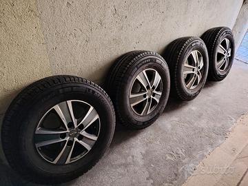 4 cerchi in lega marca MAK con gomme Michelin 