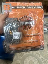 Lotto 10 modellini Harley Davidson sigillati