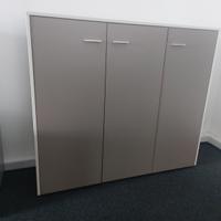 Armadietto a tre ante da ufficio