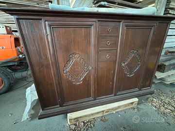 Credenza