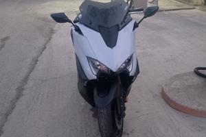 Yamaha T Max 560 - 2021