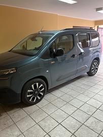 Citroen berlingo XTR 1.5 diesel 130 cv eat8