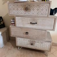 Cassettiera