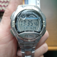 Orologio digitale Casio mod Light
