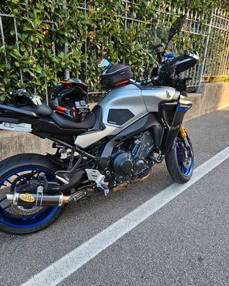 Yamaha Tracer 9 GT 2022 – 23.000 km, tris valigie