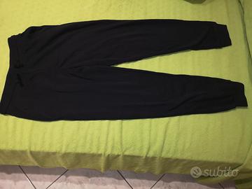 pantaloni tuta