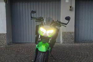 Kawasaki Z400 verde/nera