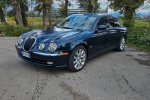 Jaguar S Type 2.5 V6 Executive 