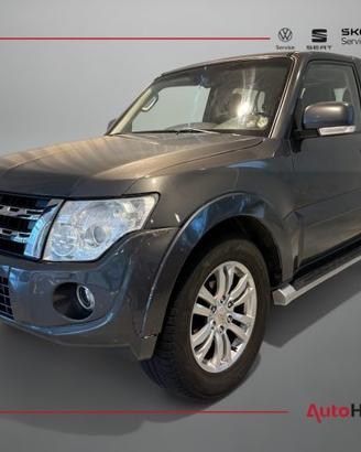 MITSUBISHI Pajero 3.2 DI-D 16V 3p. Intense DPF *NU