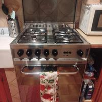 Forno 4 fuochi Lofra