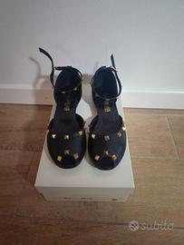 Sandali, scarpa estiva, nera con borchie numero 35