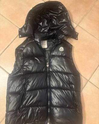 Moncler smanicato