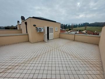 Santarcangelo annuale con 2 camere e box auto