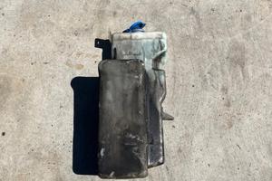 Audi 100 C4 A6/S6 C4 Wash Water Tank Pump Wiper Wa