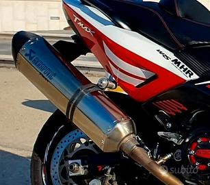 scarico Akrapovic 