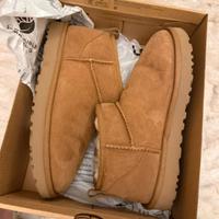 UGG Mini Originali Taglia 40