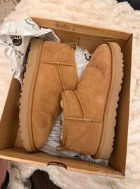 UGG Mini Originali Taglia 40