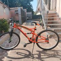 bici usata pochissimo!