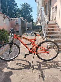 bici usata pochissimo!