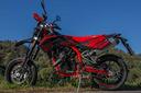 new-motard-swm-sm-125-r-2025