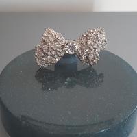 Spilla con strass vintage