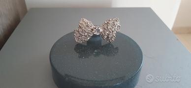Spilla con strass vintage
