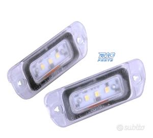 LUCI TARGA A LED PER MERCEDES CLASSE ML W164 05-08