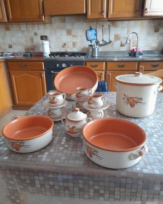 Set da cucina in terracotta