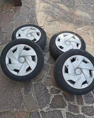 kit cerchi e gomme 185 60 15 88h