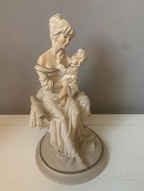 Scultura donna con bambino vintage