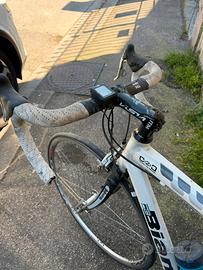 Bicicletta da corsa bianchi usata