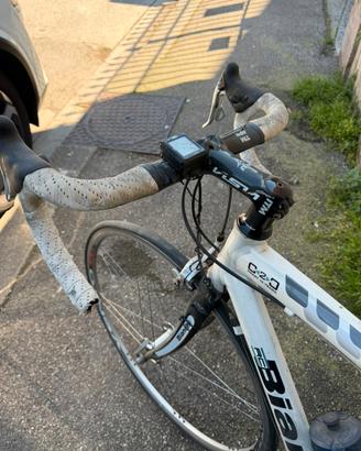 Bicicletta da corsa bianchi usata